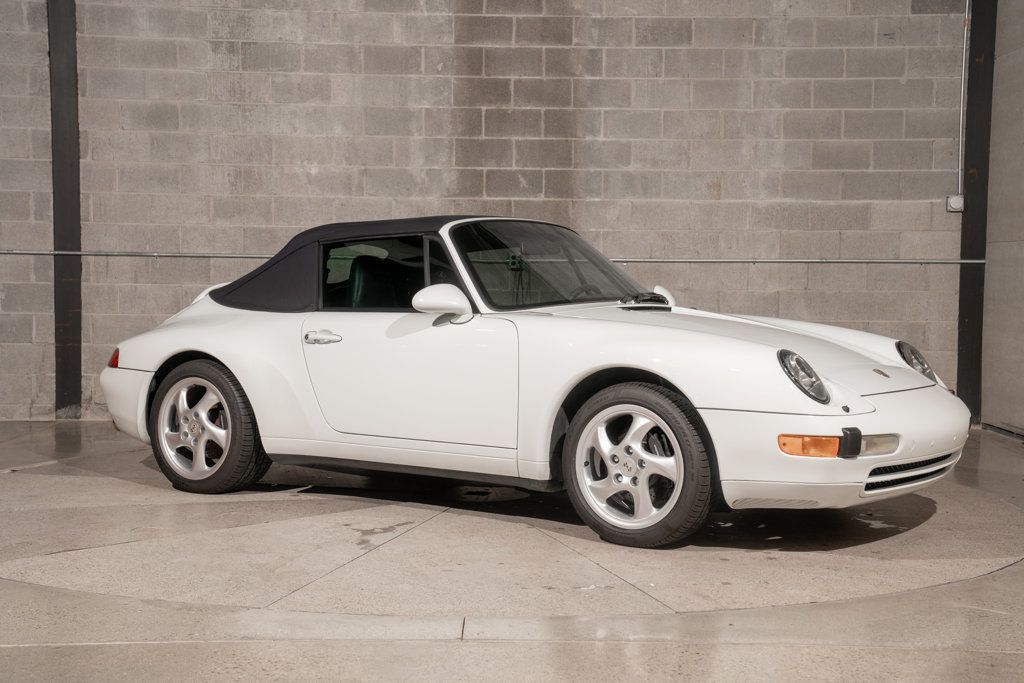 Porsche 911 photo 9