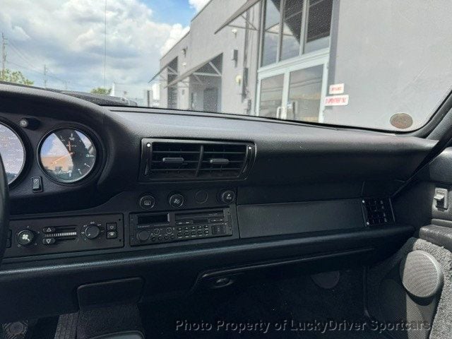 1995 Porsche 911 Carrera 2dr Coupe Carrera 6-Speed Manual - 23041475 - 22
