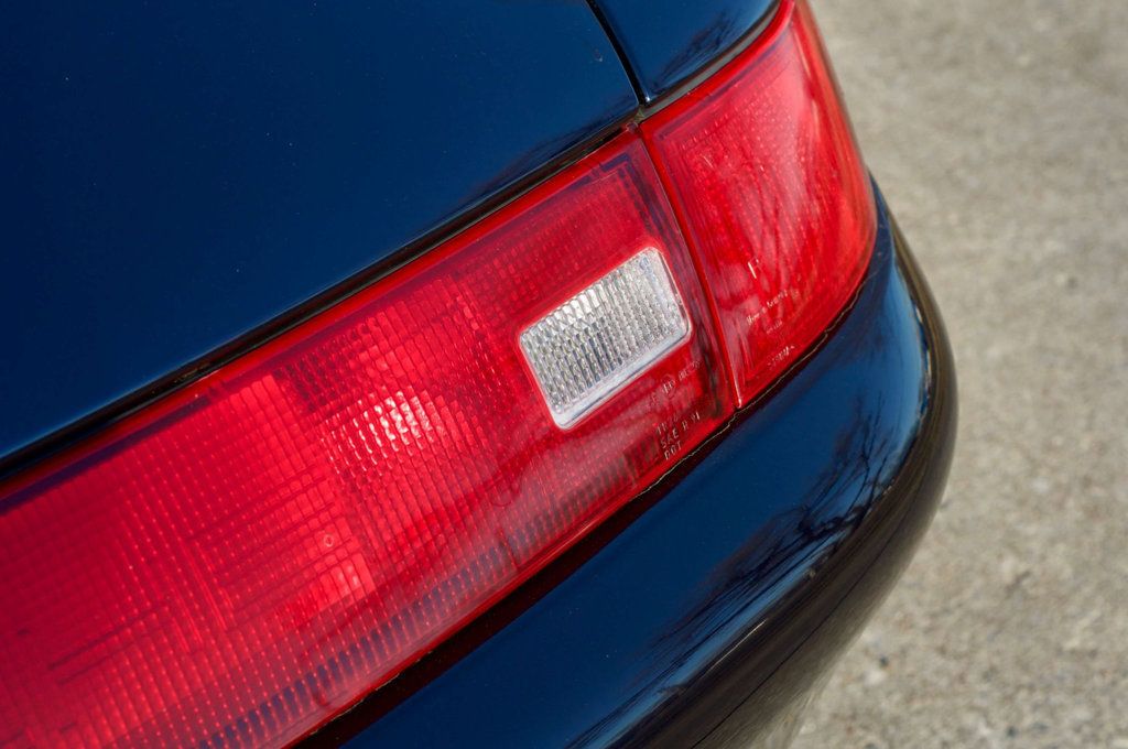 1995 Porsche 911 Carrera Cabriolet/6-Speed Manual/Pwr Windows-Locks/Cruise Control - 22964562 - 11