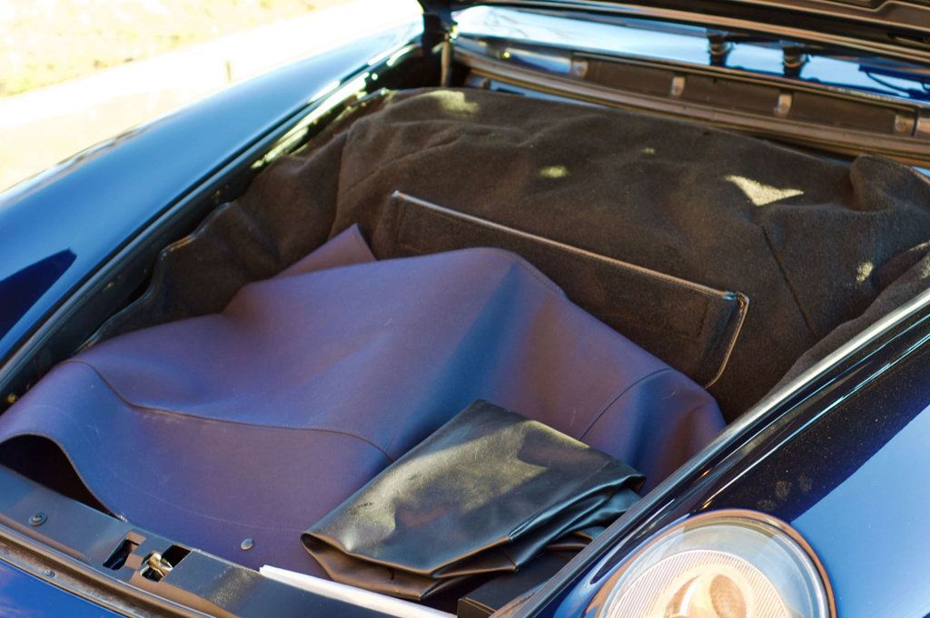 1995 Porsche 911 Carrera Cabriolet/6-Speed Manual/Pwr Windows-Locks/Cruise Control - 22964562 - 23