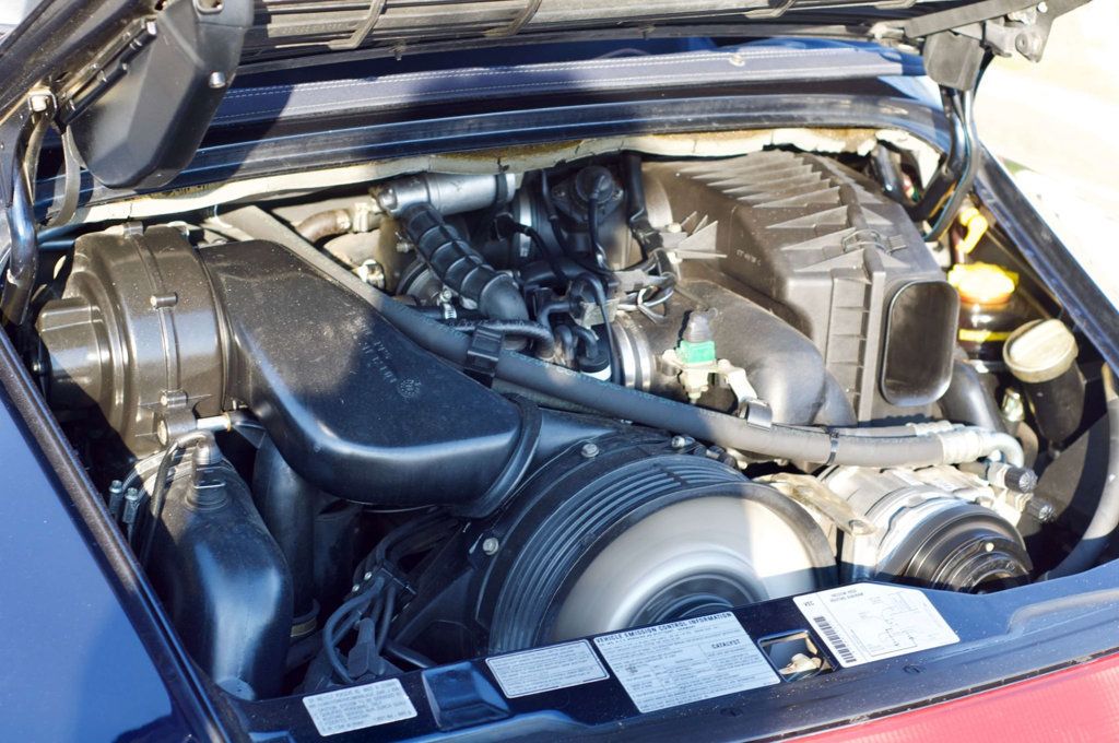 1995 Porsche 911 Carrera Cabriolet/6-Speed Manual/Pwr Windows-Locks/Cruise Control - 22964562 - 24