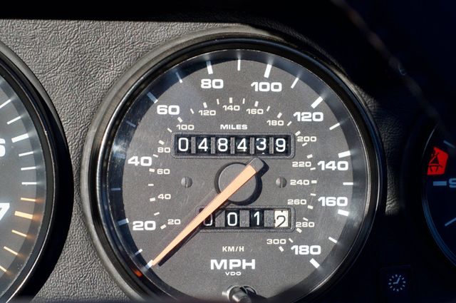 1995 Porsche 911 Carrera Cabriolet/6-Speed Manual/Pwr Windows-Locks/Cruise Control - 22964562 - 32