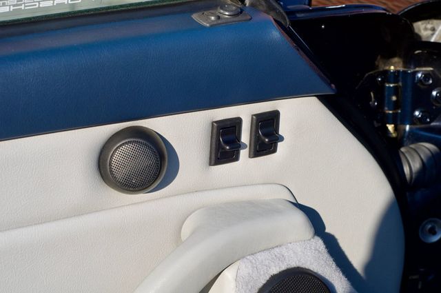 1995 Porsche 911 Carrera Cabriolet/6-Speed Manual/Pwr Windows-Locks/Cruise Control - 22964562 - 38