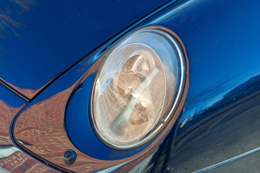 1995 Porsche 911 Carrera Cabriolet/6-Speed Manual/Pwr Windows-Locks/Cruise Control - 22964562 - 8