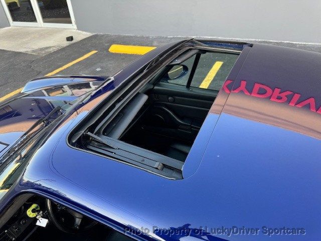 1995 Porsche 993 CARRERA 1995 Porsche 993 Carrera Coupe  - 22977505 - 42