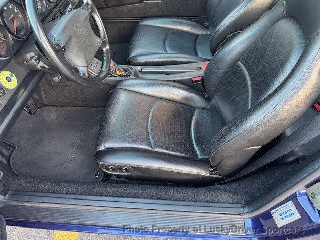 1995 Porsche 993 CARRERA 1995 Porsche 993 Carrera Coupe  - 22977505 - 47