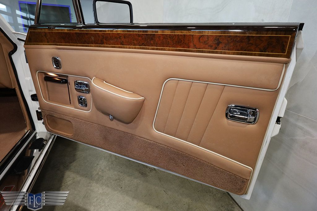 1995 Rolls-Royce Corniche S - 23047690 - 21