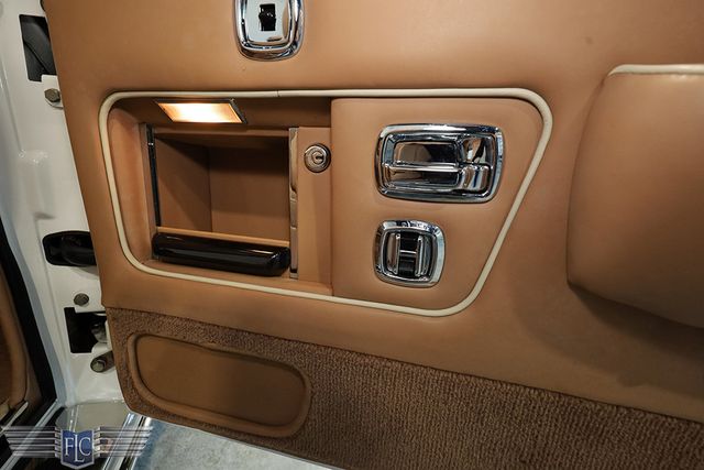 1995 Rolls-Royce Corniche S - 23047690 - 25