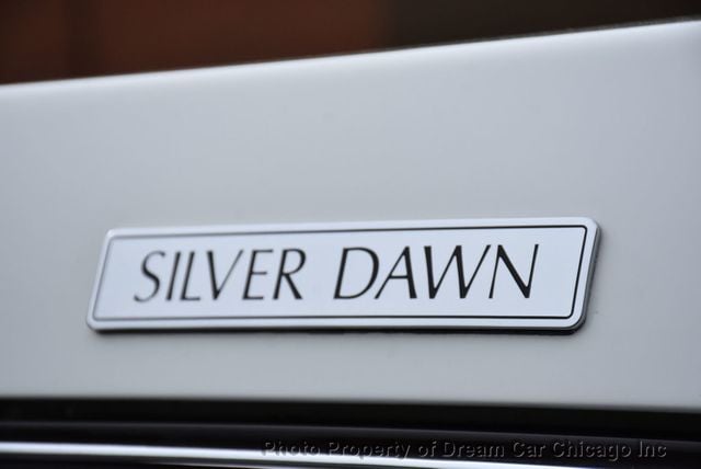 1995 Rolls-Royce Silver Dawn Base Trim - 22979636 - 19