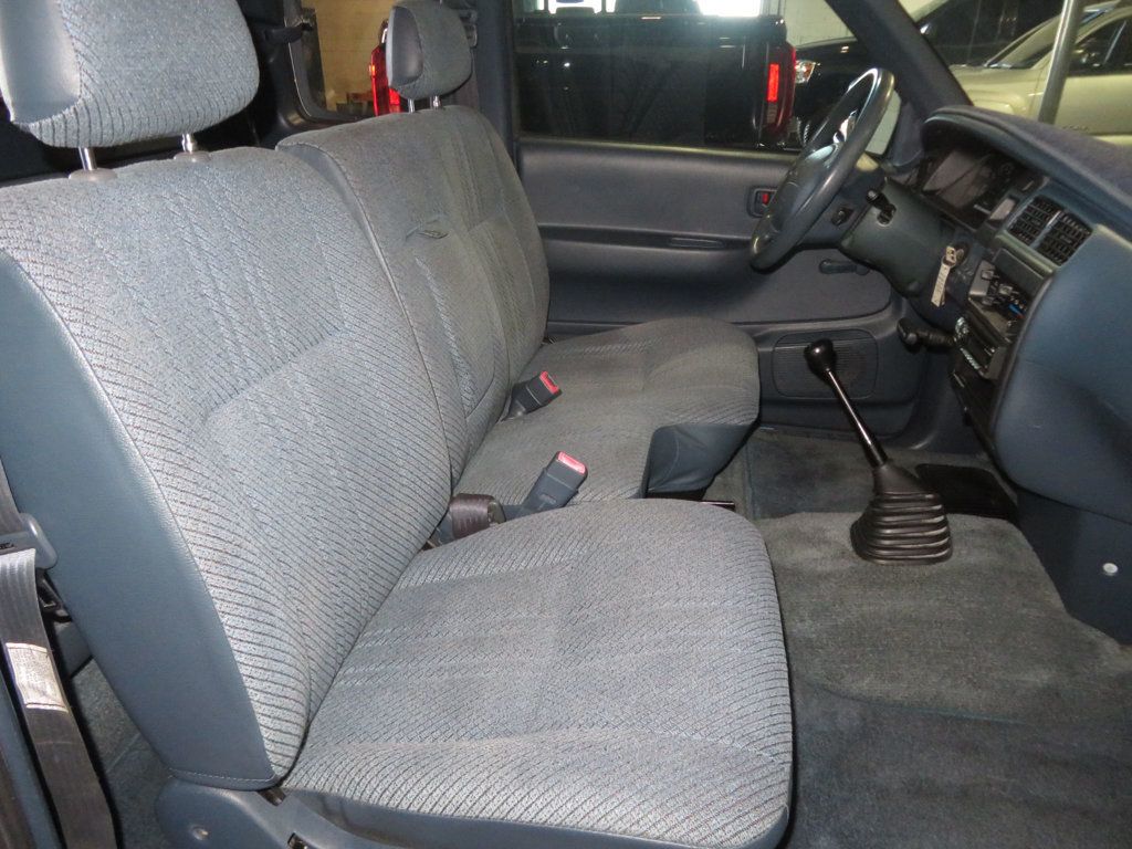 1995 Toyota T100 T100 DX MANUAL TRANNY EXTRA CLEAN 1OWNER AZ TRUCK HARD TO FIND  - 22806149 - 26