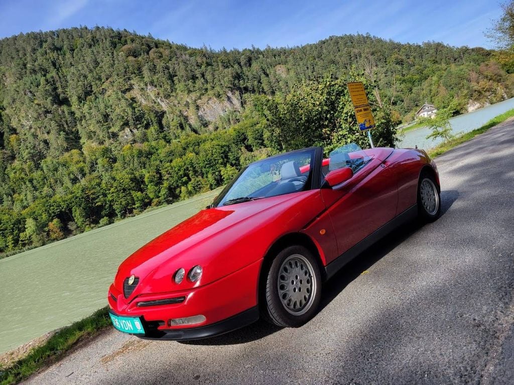 1996 Alfa Romeo Spider 2dr Stickshift Convertible Pininfarina - 22875247 - 44