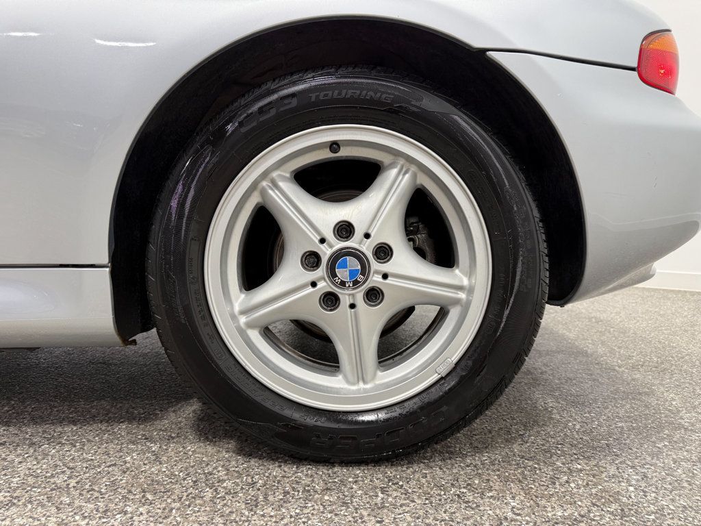 1996 BMW Z3  - 22987857 - 12