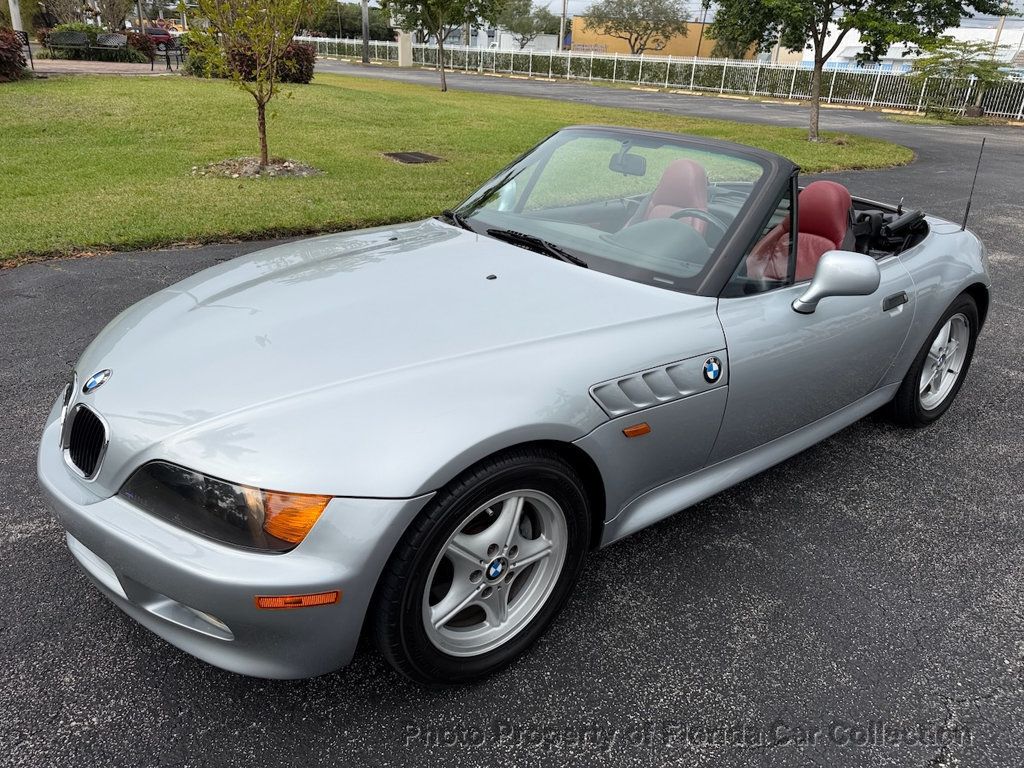 1996 BMW Z3 Roadster Convertible Premium - 22967420 | Video 1