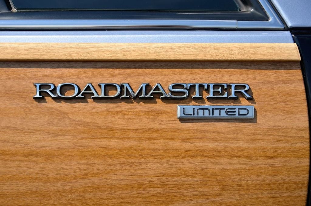 1996 Buick Roadmaster 4dr Wagon Estate Collectors Edition - 20255448 - 3