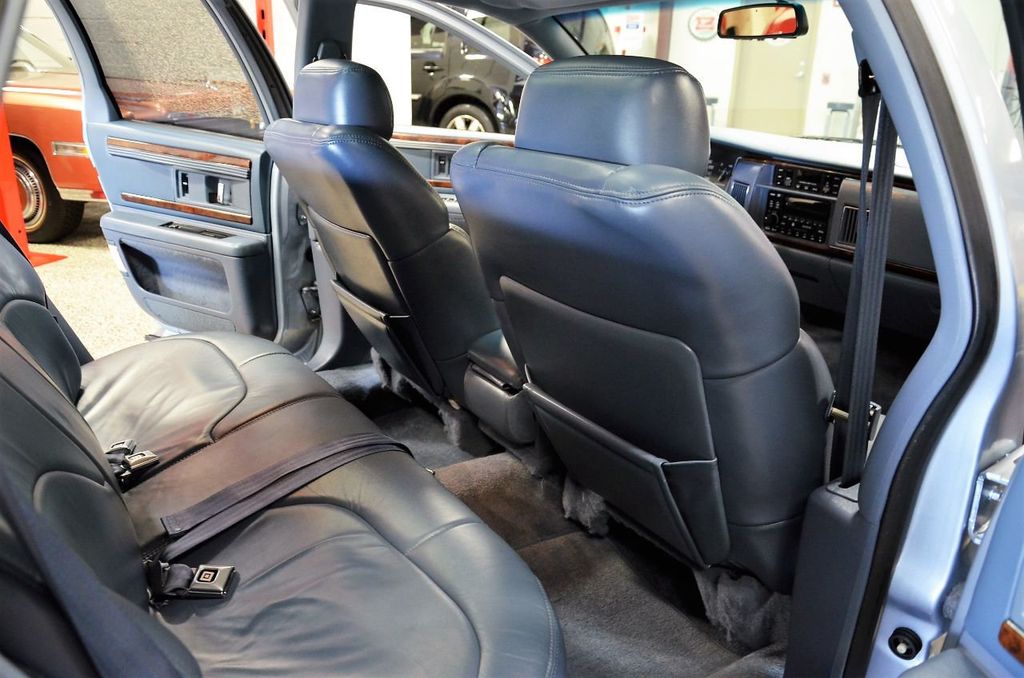 1996 Buick Roadmaster 4dr Wagon Estate Collectors Edition - 20255448 - 47