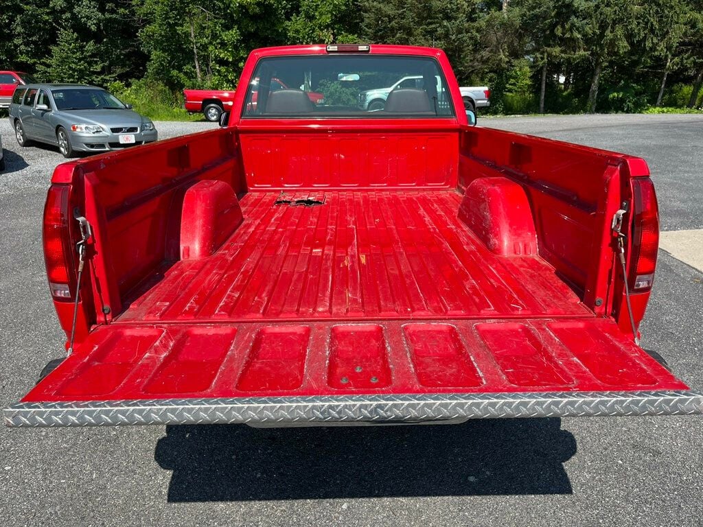 1996 Chevrolet Silverado photo 16