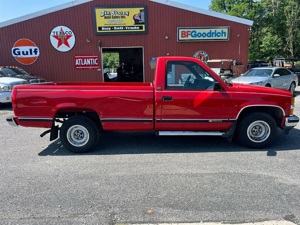 1996 Chevrolet Silverado photo 3