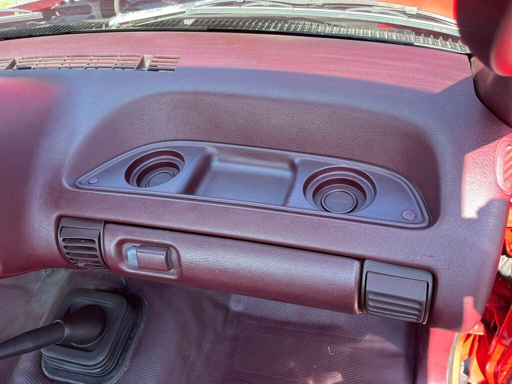 1996 Chevrolet Silverado photo 32