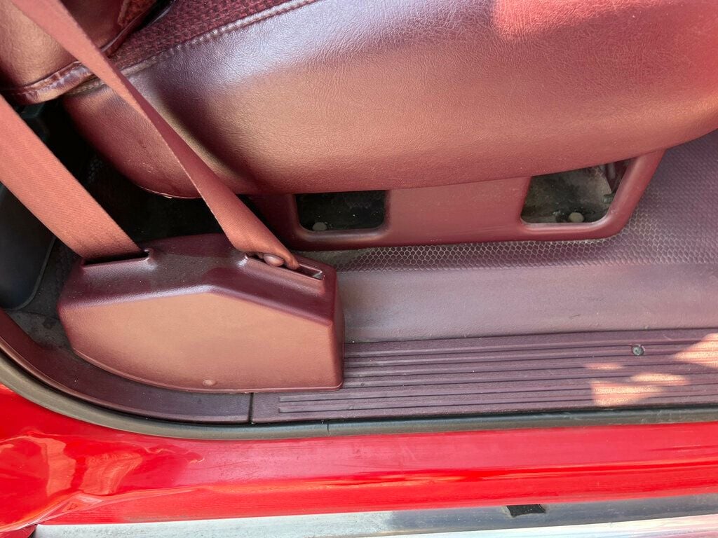 1996 Chevrolet Silverado photo 34