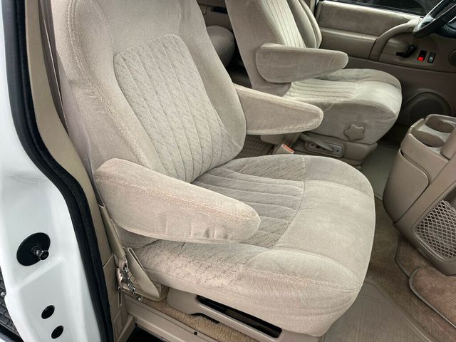 1996 Chevrolet Astro Passenger  - 23001253 - 47