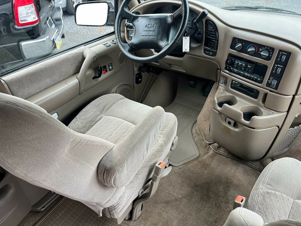 1996 Chevrolet Astro Passenger  - 23001253 - 55