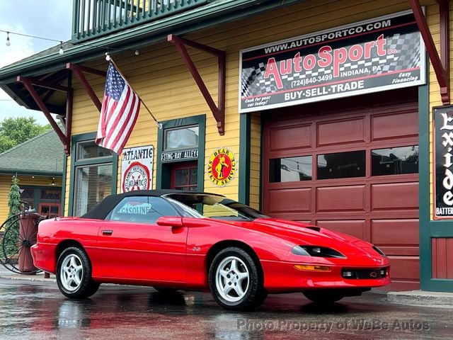 1996 Chevrolet Camaro's photo