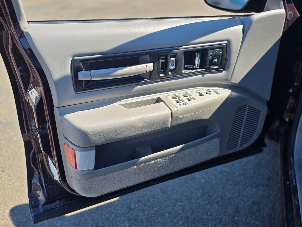 1996 Chevrolet Caprice SS - 22994845 - 12