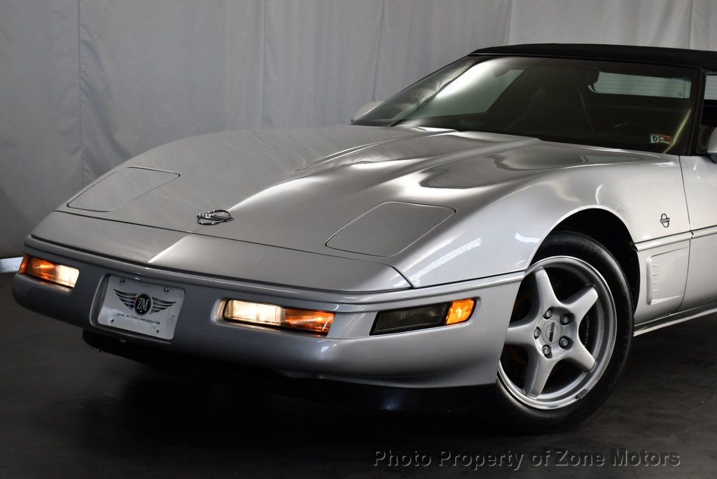 1996 Chevrolet Corvette Convertible photo 2