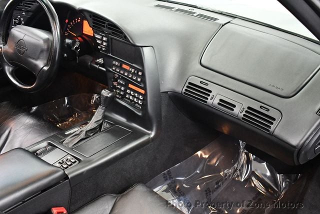 1996 Chevrolet Corvette 2dr Convertible - 22726476 - 33