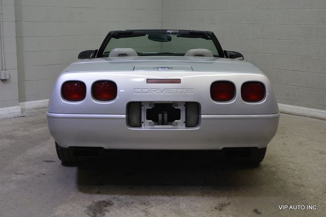 1996 Chevrolet Corvette 2dr Convertible - 22935839 - 32