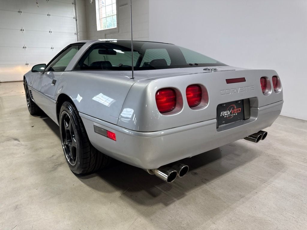 1996 Chevrolet Corvette 2dr Coupe - 23040615 - 4