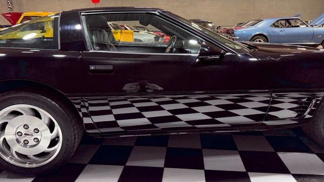 1996 Chevrolet Corvette 2dr Coupe - 22986805 - 24