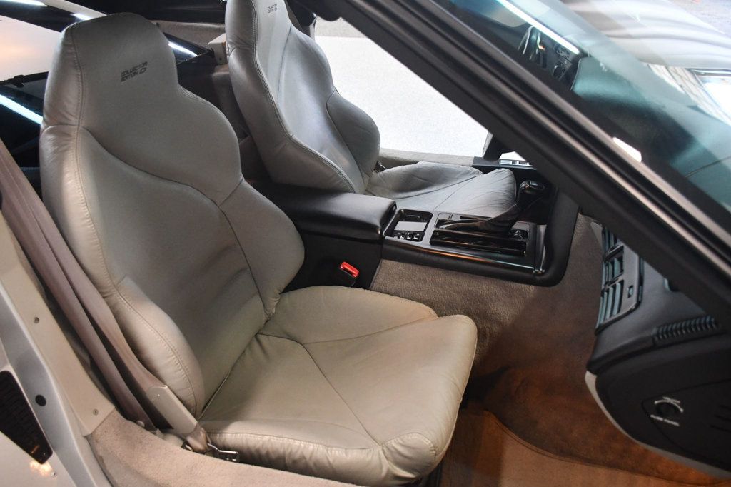 Chevrolet Corvette photo 29