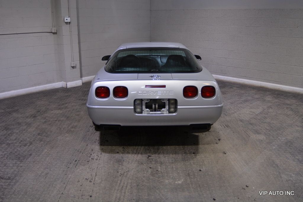 1996 Chevrolet Corvette 2dr Coupe - 22711866 - 25