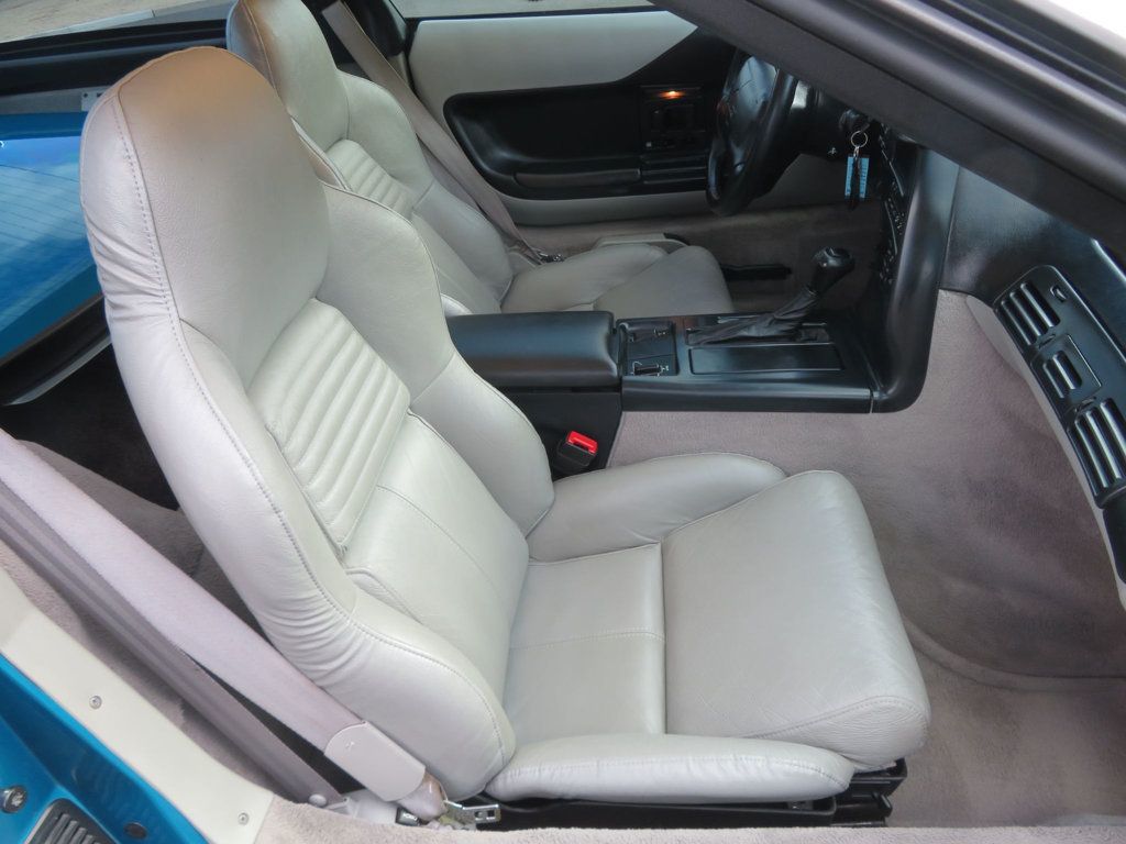 1996 Chevrolet Corvette 2OWNER BOTH TOPS LOW LOW MILES 19K EXTRA CLEAN AZ CAR WOW  - 22752951 - 20