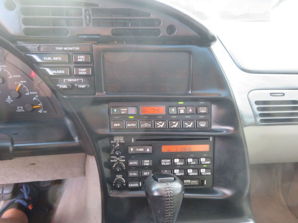 1996 Chevrolet Corvette 2OWNER BOTH TOPS LOW LOW MILES 19K EXTRA CLEAN AZ CAR WOW  - 22752951 - 24