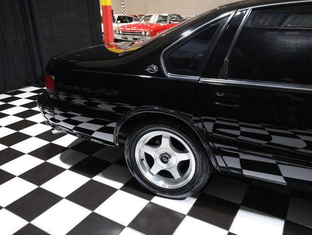 1996 Chevrolet Impala SS - LOW MILES - SUPER SPORT - 23036770 - 16