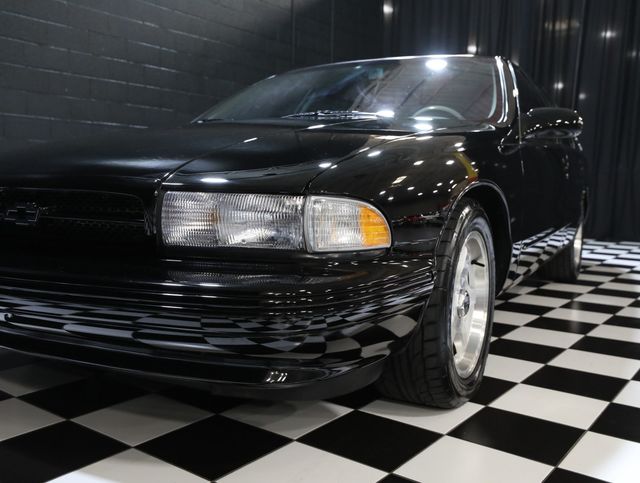 1996 Chevrolet Impala SS - LOW MILES - SUPER SPORT - 23036770 - 8