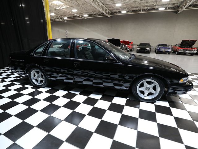1996 Chevrolet Impala SS SUPER SPORT - DRIVER QUALITY - BLACK - 22992762 - 15