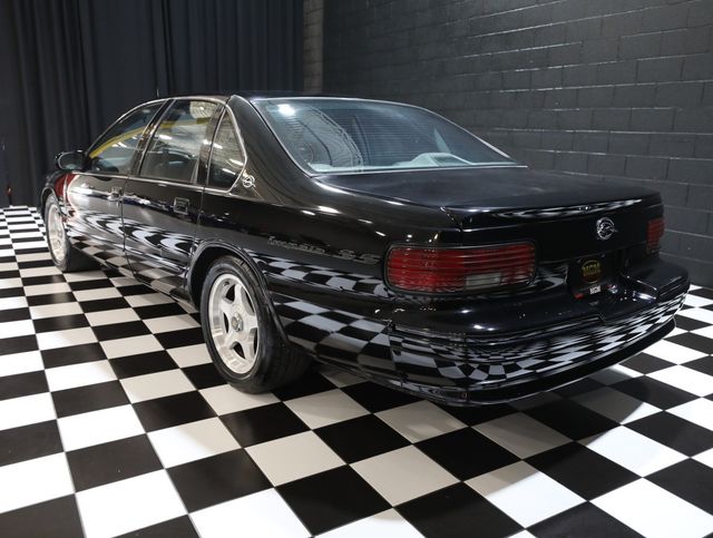1996 Chevrolet Impala SS SUPER SPORT - DRIVER QUALITY - BLACK - 22992762 - 23