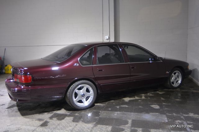 1996 Chevrolet Impala SS 4dr Sedan - 22870120 - 2