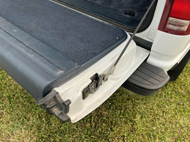 1996 Chevrolet Tahoe Hard To Find 2Door Chevy Tahoe 4x4 Rare Blue Interior Z71 Wheels - 23055623 - 12