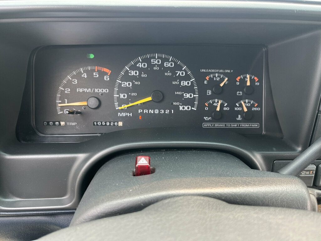 1996 Chevrolet Tahoe Hard To Find 2Door Chevy Tahoe 4x4 Rare Blue Interior Z71 Wheels - 23055623 - 17