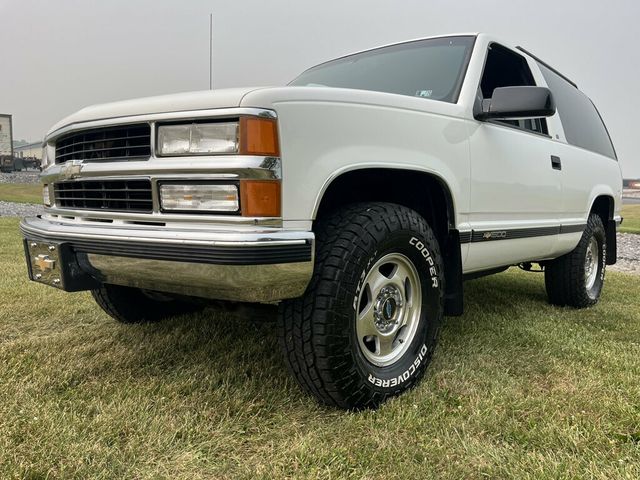 1996 Chevrolet Tahoe Hard To Find 2Door Chevy Tahoe 4x4 Rare Blue Interior Z71 Wheels - 23055623 - 6
