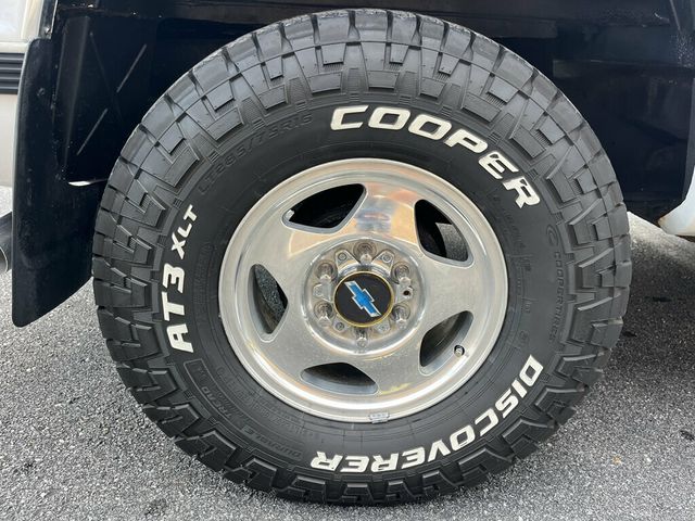1996 Chevrolet Tahoe Hard To Find 2Door Chevy Tahoe 4x4 Rare Blue Interior Z71 Wheels - 23055623 - 88