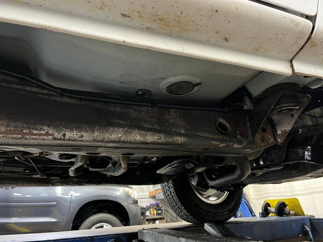 1996 Dodge Dakota Regular Cab 1 Family Owned, Garage Kept Rust Free 1st Gen Dakota - 23034204 - 28