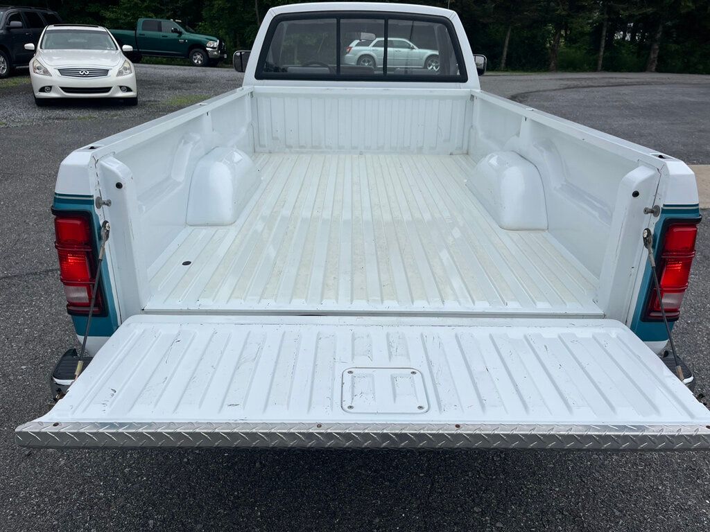 1996 Dodge Dakota Regular Cab 1 Family Owned, Garage Kept Rust Free 1st Gen Dakota - 23034204 - 53