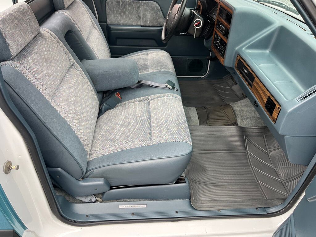 1996 Dodge Dakota Regular Cab 1 Family Owned, Garage Kept Rust Free 1st Gen Dakota - 23034204 - 55