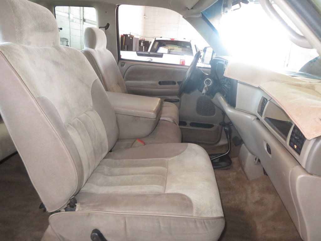 1996 Dodge Ram 2500 1OWNER CLUBCAB V10 8.0 LITER ARIZONA TRUCK LOW MILES EXTRA CLEAN - 23026509 - 22
