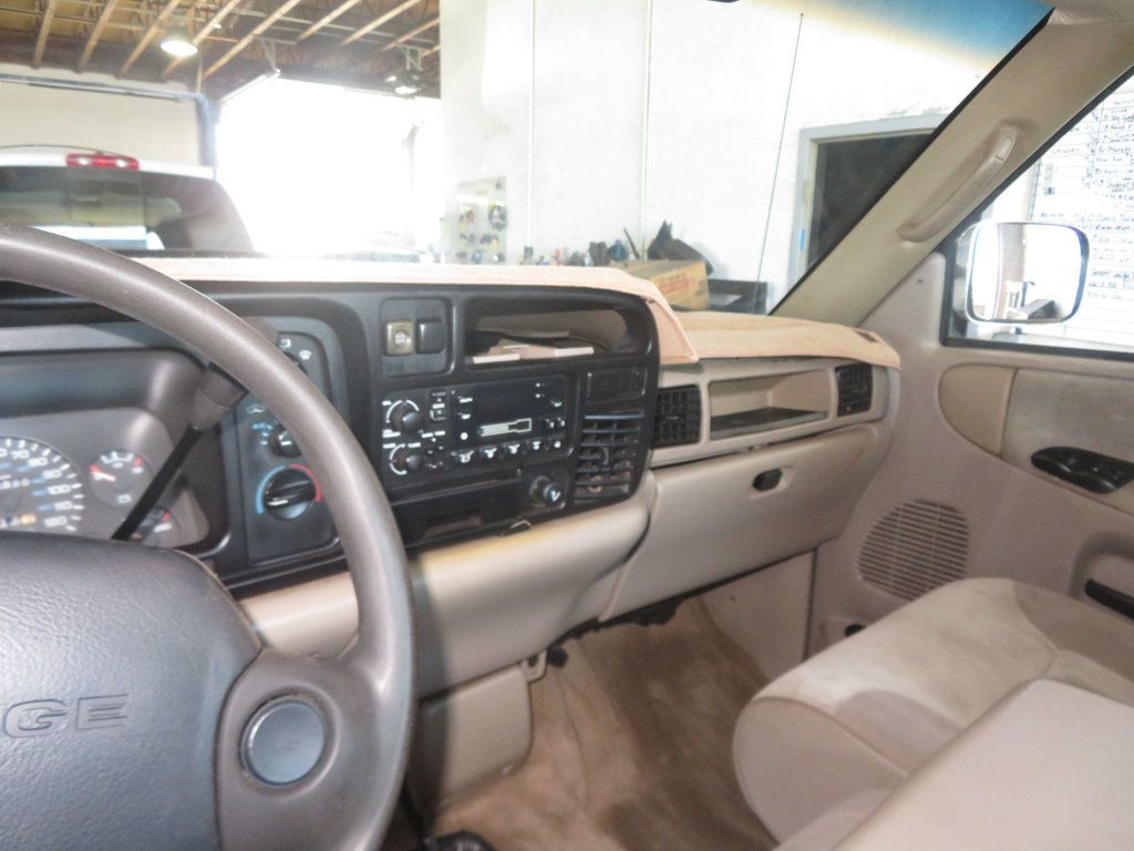 1996 Dodge Ram 2500 1OWNER CLUBCAB V10 8.0 LITER ARIZONA TRUCK LOW MILES EXTRA CLEAN - 23026509 - 25